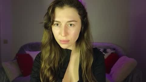 Mary online show from 12-16-25, 02:22