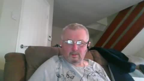 Snapshot of marrrrc chatting on 01-24-25, 08:55 marrrrc online show from 01-24-25, 08:55