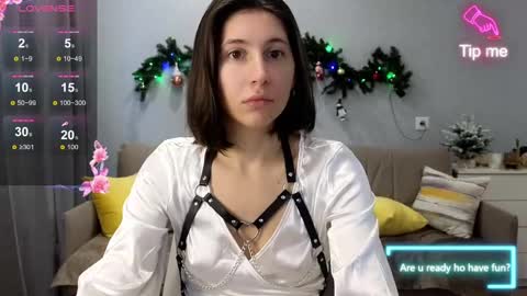 Snapshot of marrycolins chatting on 12-22-24, 02:49 marrycolins online show from 12-22-24, 02:49