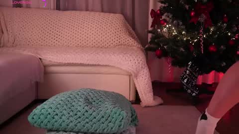 Snapshot of marrygrayes chatting on 11-26-25, 05:36 Maria online broadcast from Tuesday to Suturday from 6 pm to 12 pm Germany time Sunday-Monday offline online show from 11-26-25, 05:36