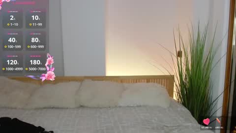 Snapshot of mars_elina chatting on 01-26-25, 05:13 Marselina online show from 01-26-25, 05:13