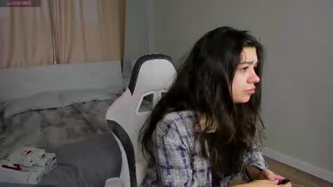 Trisha online show from 07-04-26, 01:12