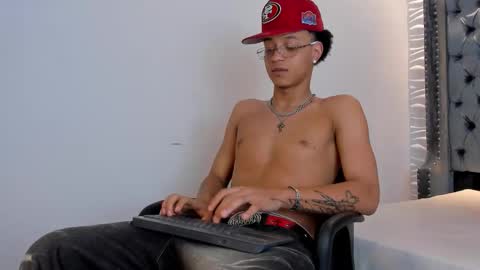 MARSHALL online show from 03-09-26, 01:15