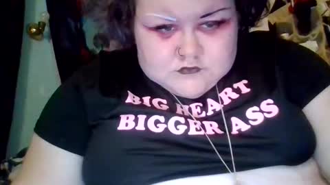 Snapshot of marshallmarx517 chatting on 10-28-25, 01:31 marshallmarx517 online show from 10-28-25, 01:31