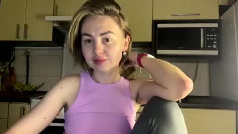 Marta online show from 04-12-26, 08:03