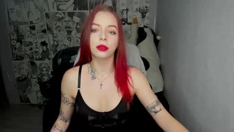 Martha Cameron online show from 09-21-25, 08:10