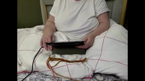 Martha online show from 10-22-25, 02:23