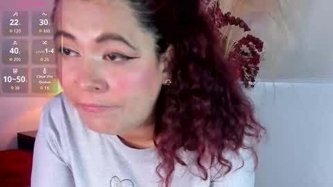 Marthina  online show from 11-17-25, 01:39