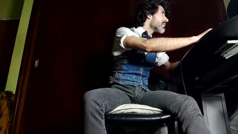 Martincba online show from 11-04-25, 03:27