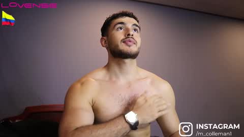 Martin Colleman online show from 03-10-26, 03:33