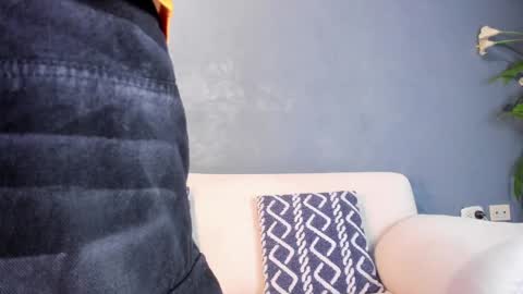 Martin online show from 02-01-25, 01:23