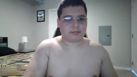 Snapshot of martin_militaryboy chatting on 05-09-26, 10:26 martin_militaryboy online show from 05-09-26, 10:26
