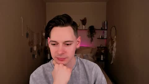 Martin online show from 04-04-26, 09:23