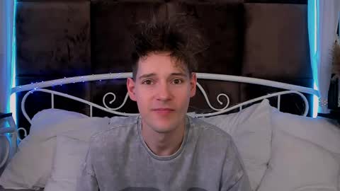 Martin online show from 04-17-26, 05:38