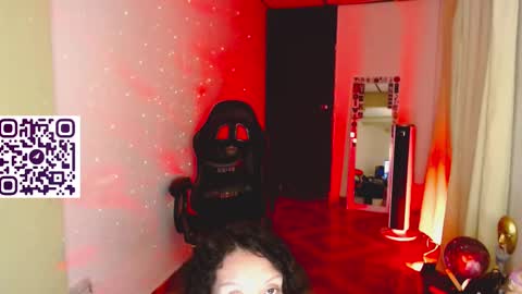 Snapshot of martina_adams chatting on 02-15-25, 01:21 mari online show from 02-15-25, 01:21