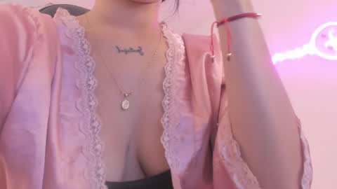 Snapshot of martina_gomezgomez chatting on 02-09-26, 12:20 online show from 02-09-26, 12:20