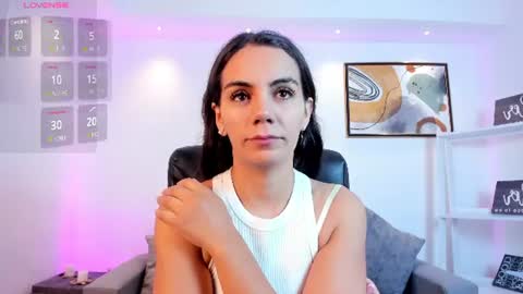 Snapshot of martina_mancinii chatting on 07-20-26, 11:56 Martina online show from 07-20-26, 11:56