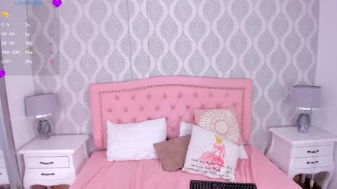 Snapshot of martina_rivera_ chatting on 01-23-25, 02:39 Martina online show from 01-23-25, 02:39