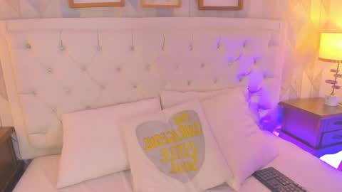 Snapshot of martina_rivera_ chatting on 04-29-26, 12:09 Martina online show from 04-29-26, 12:09