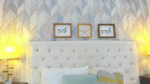 Snapshot of martina_rivera_ chatting on 05-16-26, 11:31 Martina online show from 05-16-26, 11:31