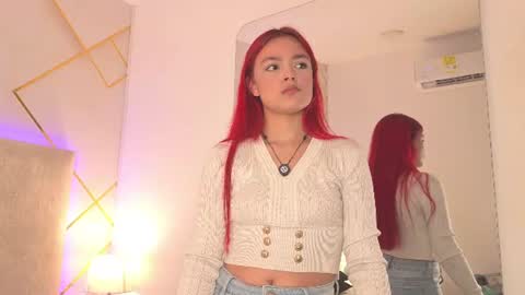 Snapshot of martinaa_garcia chatting on 07-12-26, 07:49 Martina online show from 07-12-26, 07:49
