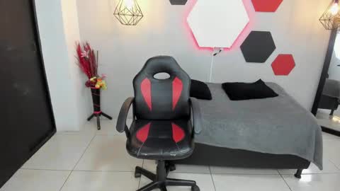 Martina online show from 02-24-25, 03:55