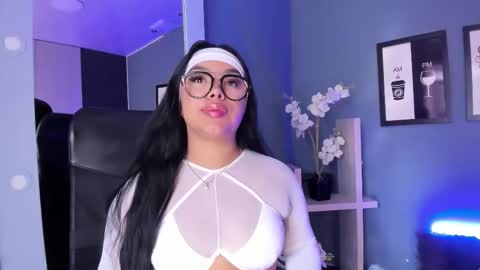 Martina Garcia online show from 03-19-26, 08:13