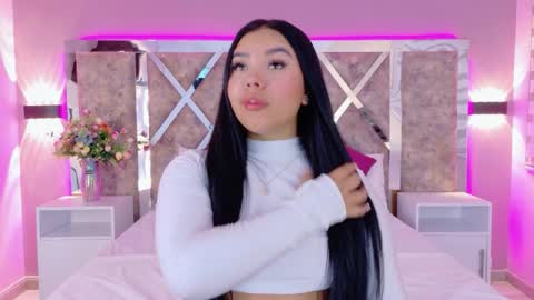 Martina Garcia online show from 04-10-26, 07:18