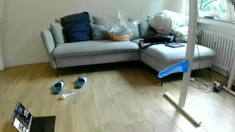 Snapshot of martinf123 chatting on 05-19-26, 07:47 martinf123 online show from 05-19-26, 07:47