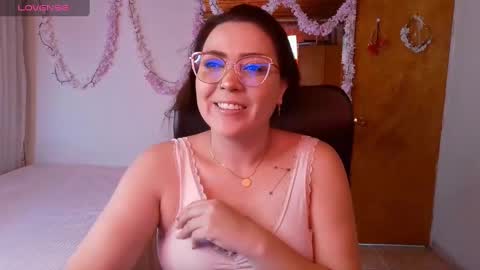 Antonella Martini online show from 02-12-25, 07:45