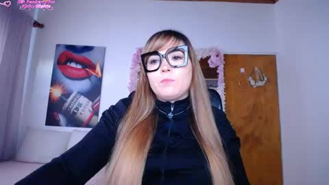 Snapshot of martiniella chatting on 06-01-26, 10:44 Antonella Martini online show from 06-01-26, 10:44