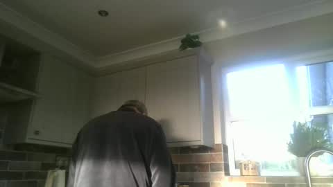 martinrgbxxxx online show from 12-22-24, 09:55