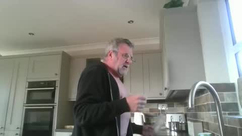 Snapshot of martinrgbxxxx chatting on 05-21-26, 07:48 martinrgbxxxx online show from 05-21-26, 07:48