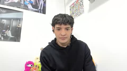 Snapshot of martinsibiris chatting on 02-16-26, 04:25 Martin online show from 02-16-26, 04:25