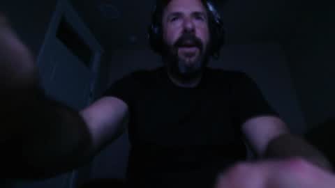 Snapshot of martlz chatting on 04-21-26, 03:35 Martlz online show from 04-21-26, 03:35