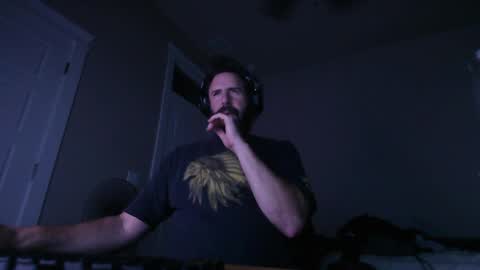 Snapshot of martlz chatting on 05-25-26, 09:59 Martlz online show from 05-25-26, 09:59