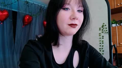 Nancy online show from 03-27-26, 12:05