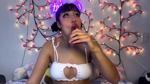 Snapshot of maru__chan chatting on 10-03-25, 09:01 Maru online show from 10-03-25, 09:01