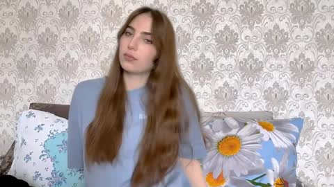 Snapshot of marvelkondratowicz chatting on 04-04-26, 10:35 Lana online show from 04-04-26, 10:35