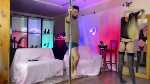 Maria and Vadim online show from 11-15-25, 03:08