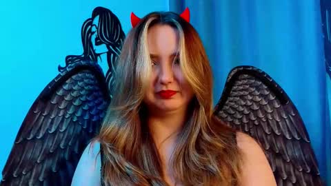 mary_broks online show from 10-31-25, 09:10