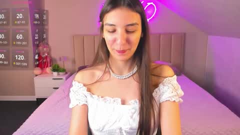 Snapshot of mary_butler chatting on 11-27-25, 09:22 Carrie online show from 11-27-25, 09:22