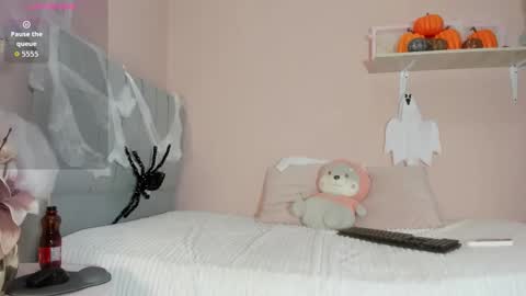 Snapshot of mary_cute9 chatting on 11-01-25, 12:07 mary_cute9 online show from 11-01-25, 12:07