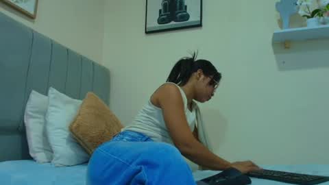 mary_cute9 online show from 07-13-26, 12:08