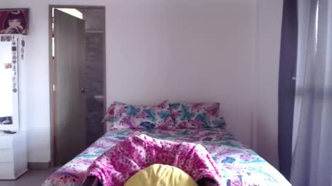 Snapshot of mary_jane1_ chatting on 09-21-25, 02:29 mary online show from 09-21-25, 02:29