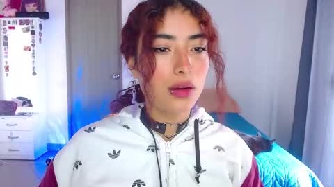 Snapshot of mary_jane1_ chatting on 09-30-25, 02:00 mary online show from 09-30-25, 02:00