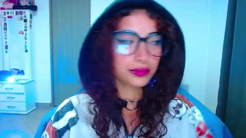 Snapshot of mary_jane1_ chatting on 10-01-25, 02:06 mary online show from 10-01-25, 02:06