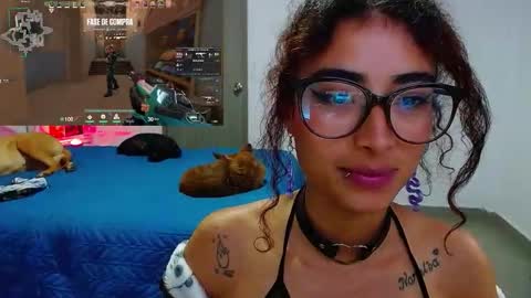 Snapshot of mary_jane1_ chatting on 10-29-25, 01:52 mary online show from 10-29-25, 01:52