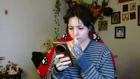 Snapshot of mary_janness chatting on 04-20-26, 07:33 100 online show from 04-20-26, 07:33