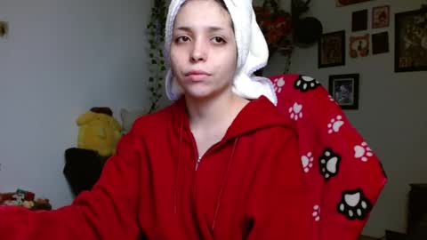 Snapshot of mary_janness chatting on 04-25-26, 10:29 100 online show from 04-25-26, 10:29